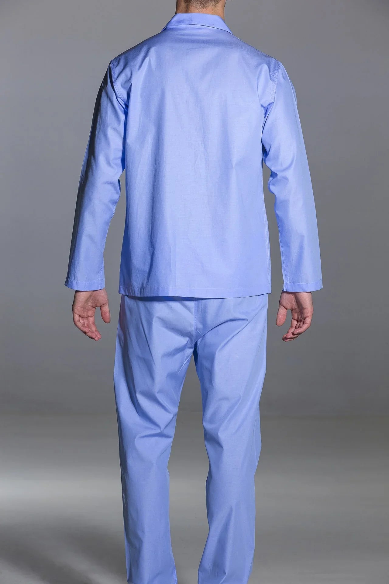 Pigiama azzurro tinta unita